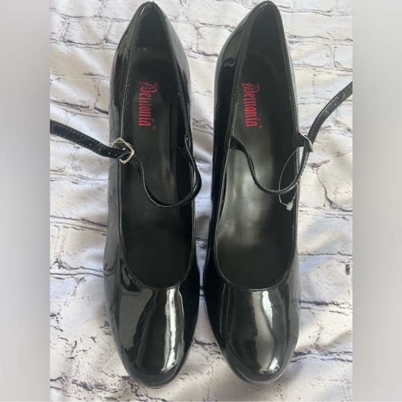 Demonia DOLLY-50 Platform Heels - Picture 10 of 10